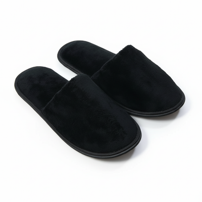 Must veluursuss kinnine nina