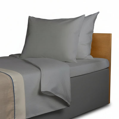 Padjapüür 63 x 83 cm, satiintriip 4 mm, helehall