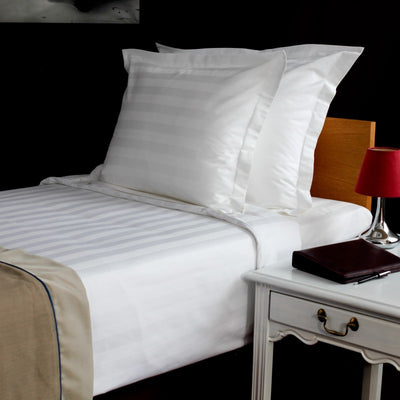 Padjapüür bordüür 63 x 83cm+4cm, triip 3cm